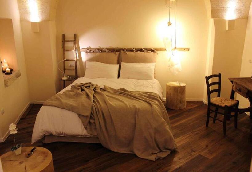 חדר קלאסי, Fondo Vito