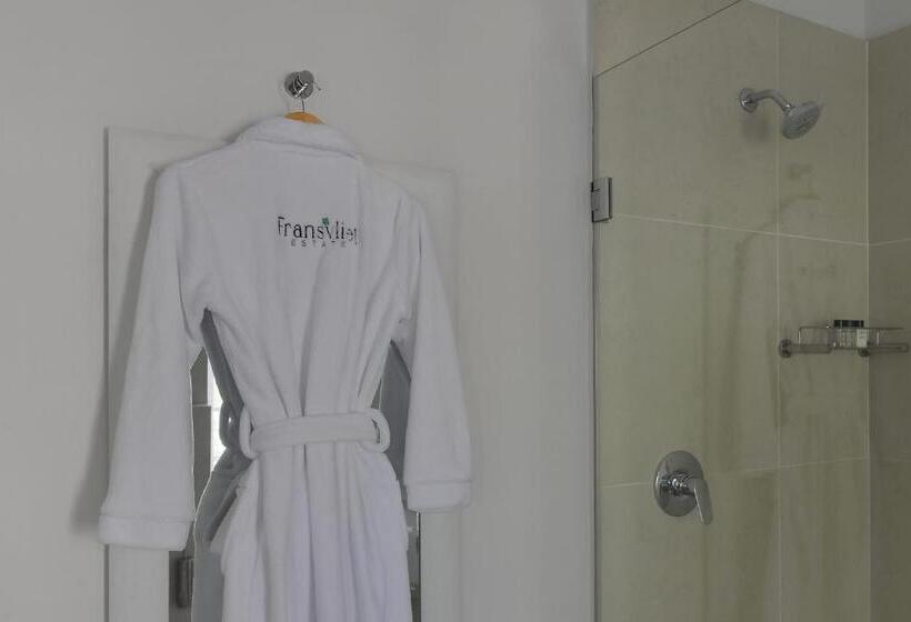 سوییت سوپریور, Fransvliet Guest House