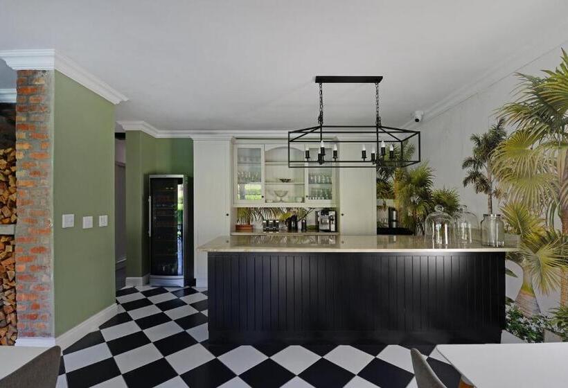 آپارتمان لوکس 1 خوابه, Fransvliet Guest House