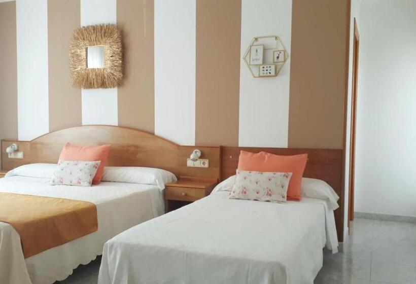 Triple Room Sea View, Habitaciones Ninfa