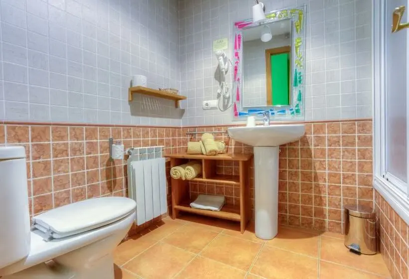 スタンダードルーム, Hostal Rural La Tintoreria