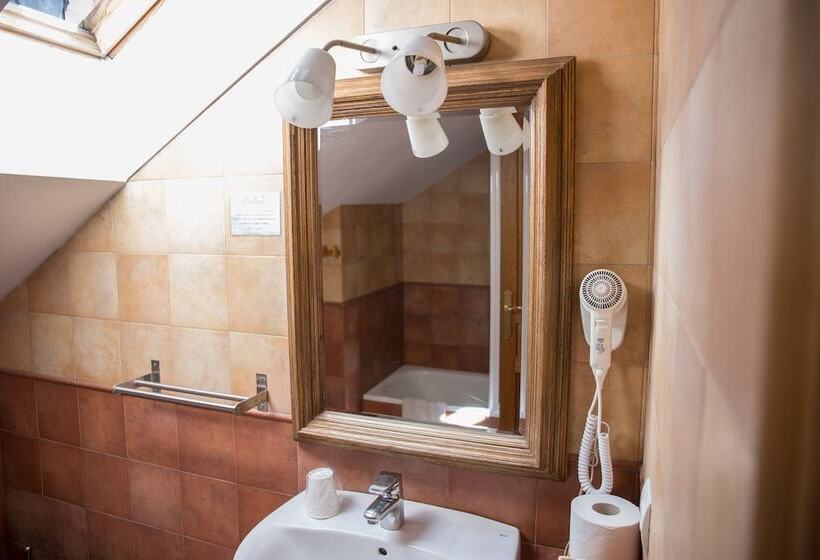 4인용 스탠다드 룸, Hostal Rural La Tintoreria