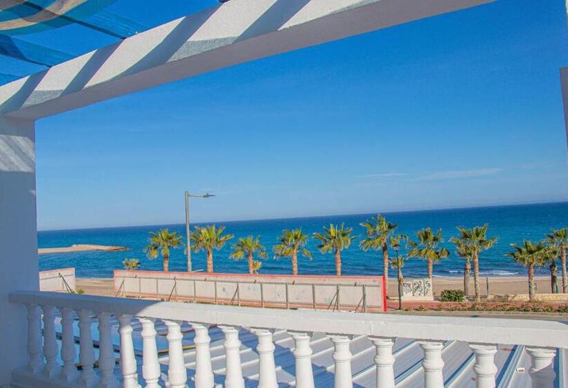 家庭海景房, La Esperanza Beach  Zona Pubs Y Restaurantes