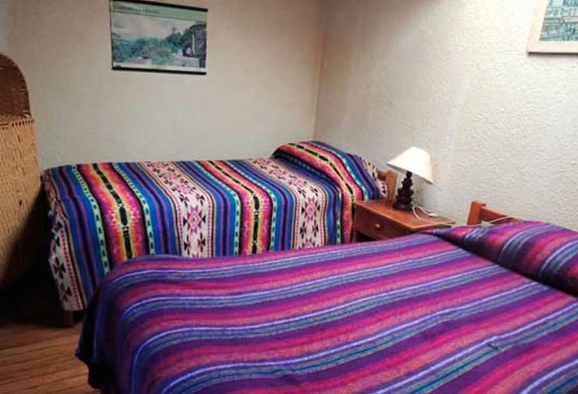 四人标准间, La Petite Auberge Hostel