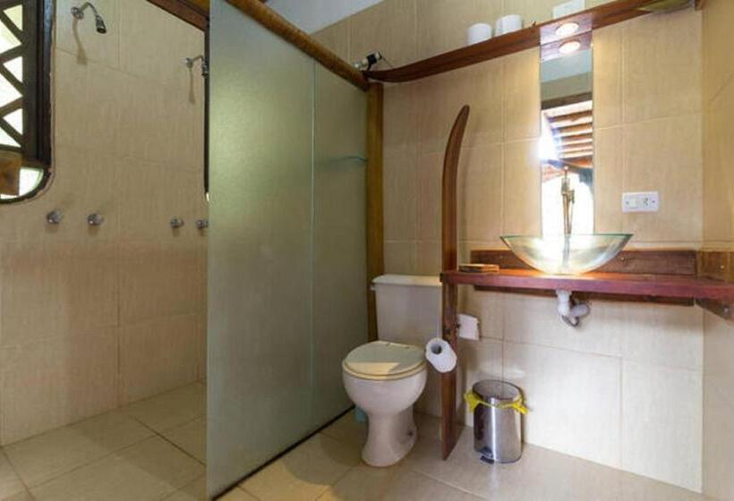 Standard Værelse til 4 pers. Haveudsigt, Paraty Paradiso