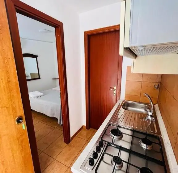 استودیوی استاندارد, Villa Grazia