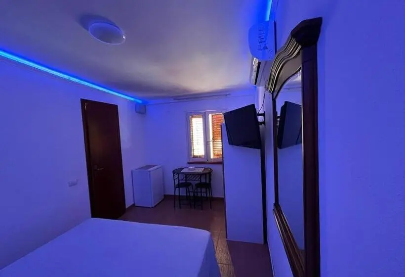 استودیوی استاندارد, Villa Grazia