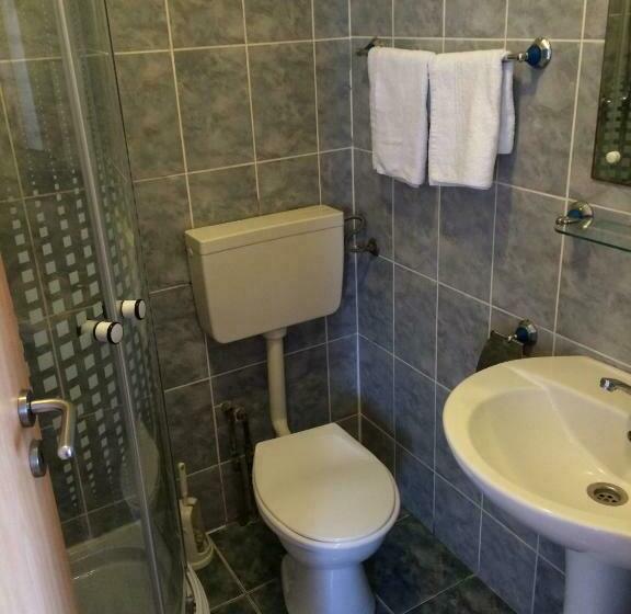 Номер Стандарт Трехместный, Pensiunea Simina