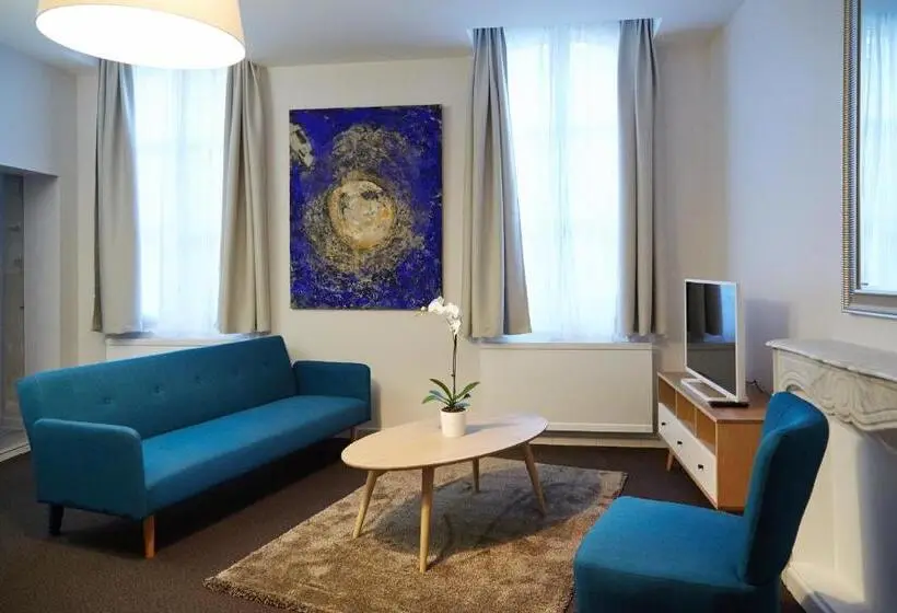 １ベッドルームのデラックスアパートメント, La Résidence Arles Centre