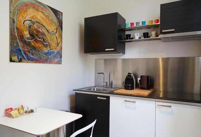 １ベッドルームのデラックスアパートメント, La Résidence Arles Centre