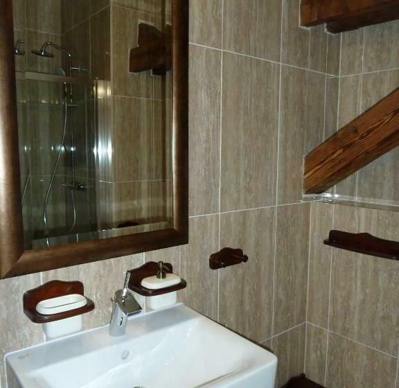 スタンダードシティビュールーム, Apartmány Na Bašte