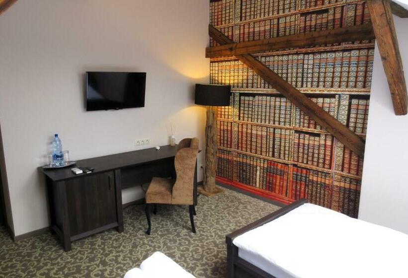 スタンダードシティビュールーム, Apartmány Na Bašte