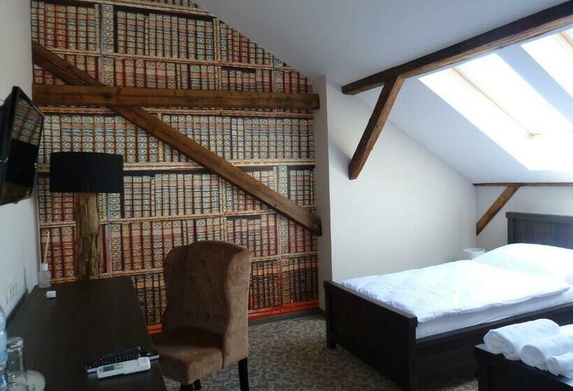 スタンダードシティビュールーム, Apartmány Na Bašte