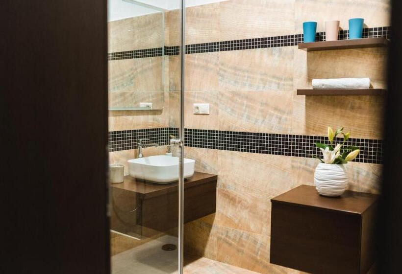 デラックスルーム, Apartmány Na Bašte