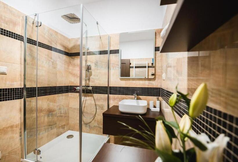 デラックスルーム, Apartmány Na Bašte