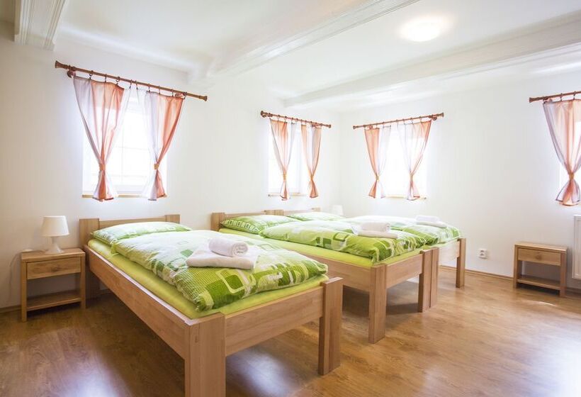 חדר סטנדרט לארבעה, Penzion U Vyhlídky