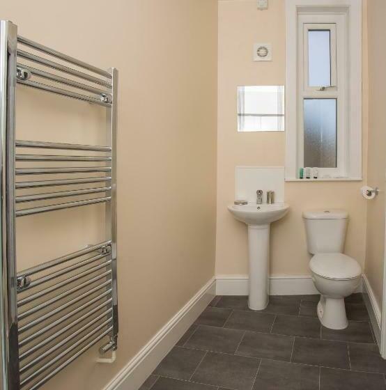 Номер Стандарт, The Albert