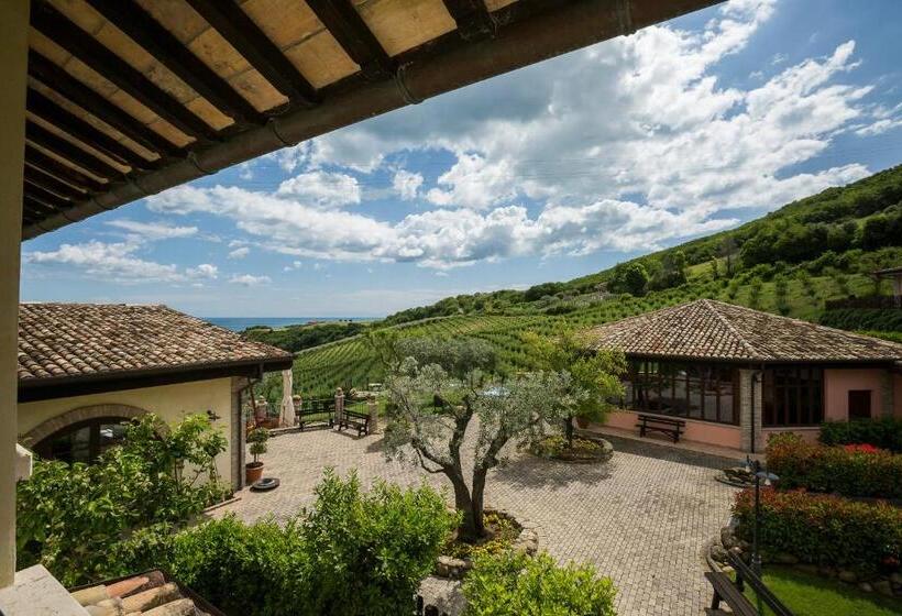 标准三人间, Country House Il Cascinale