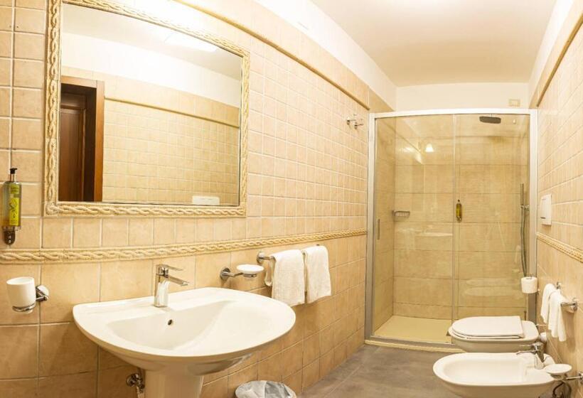 四人标准间, Country House Il Cascinale