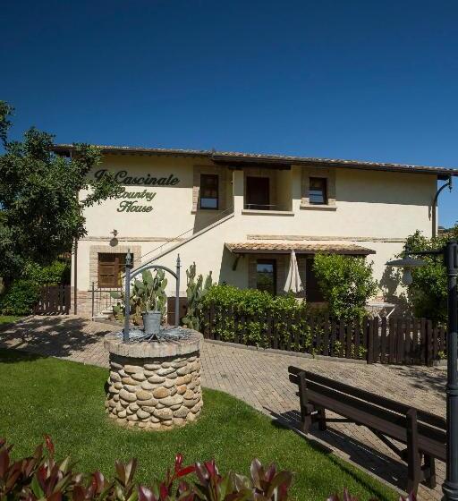 اتاق استاندارد چهار تخته, Country House Il Cascinale