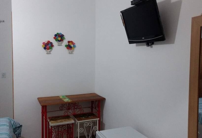 스탠다드 트리플 룸, Pousada Villa Virginia Guaruja