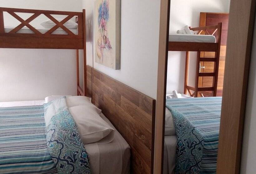 4인용 스탠다드 룸, Pousada Villa Virginia Guaruja