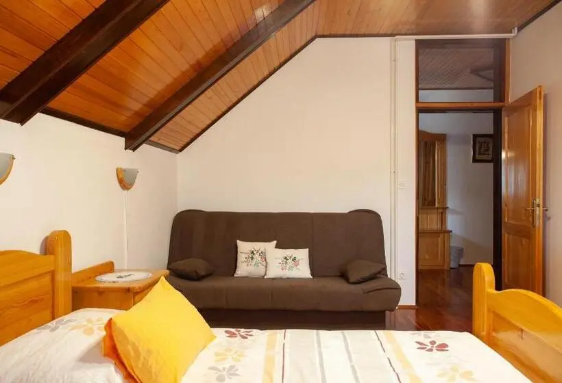 اتاق لوکس, Farmstay&glamping Visočnik