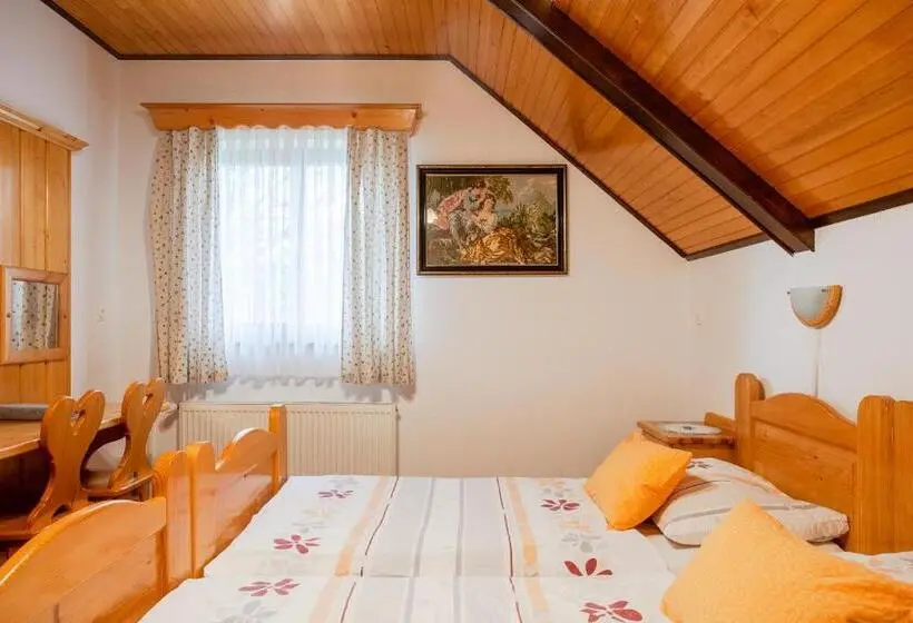 اتاق لوکس, Farmstay&glamping Visočnik