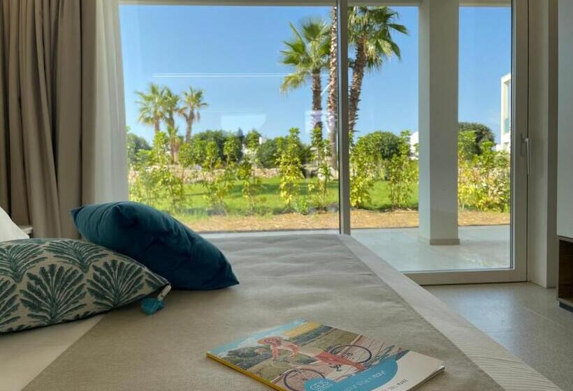 コンフォートトリプルルーム, Marelive   Cdshotels