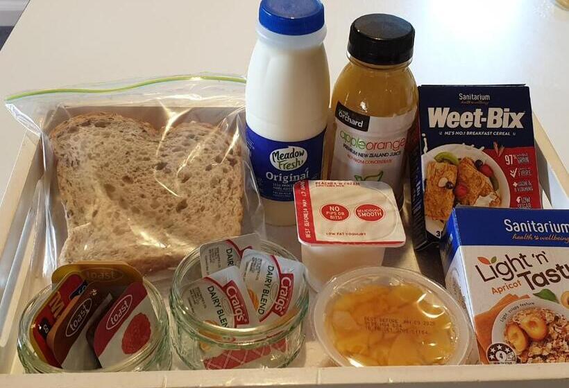 דירת חדר נוף לים, Mt Vernon