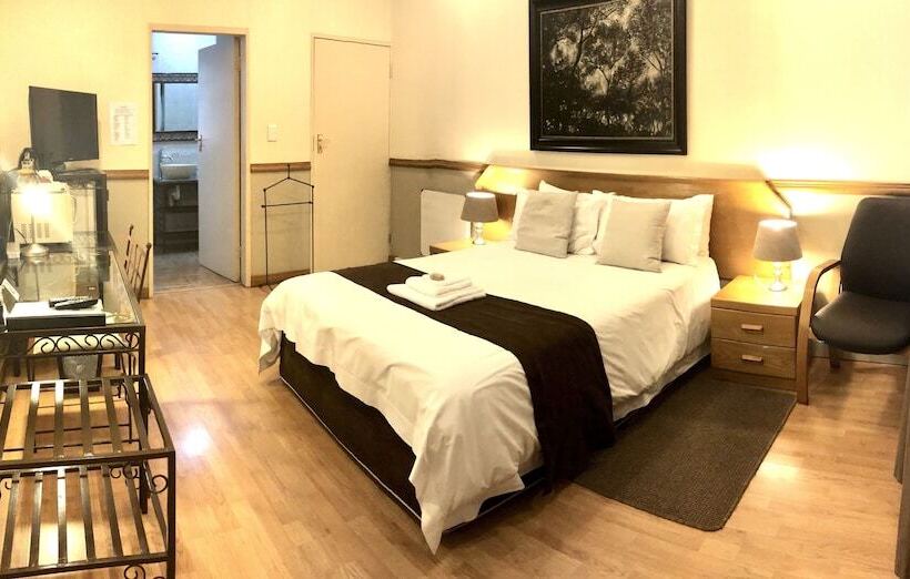 スタンダードルーム, Clubview Guest House