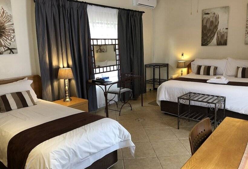 Семейный Номер, Clubview Guest House
