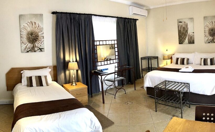 ファミリールーム, Clubview Guest House