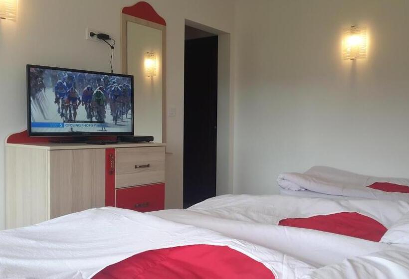 デラックストリプルルーム, Guest House Panorama