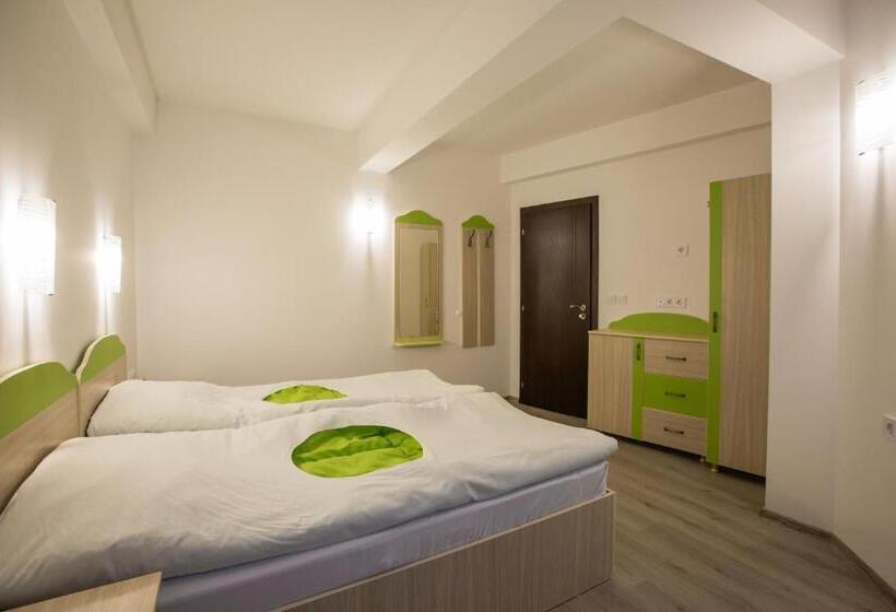 Номер Стандарт Вид на Горы, Guest House Panorama