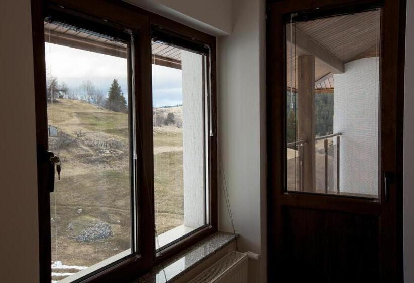 Номер Deluxe с Балконом, Guest House Panorama