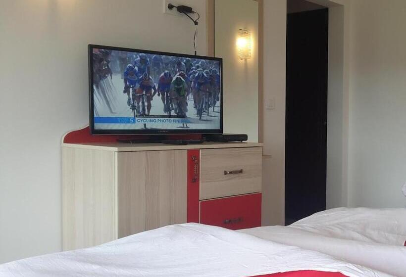 バルコニー付きデラックスルーム, Guest House Panorama