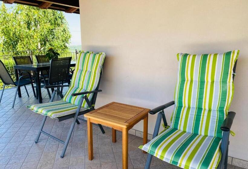 Апартаменты 1 Спальня, La Rosa Gialla Bio Apartments & Rooms