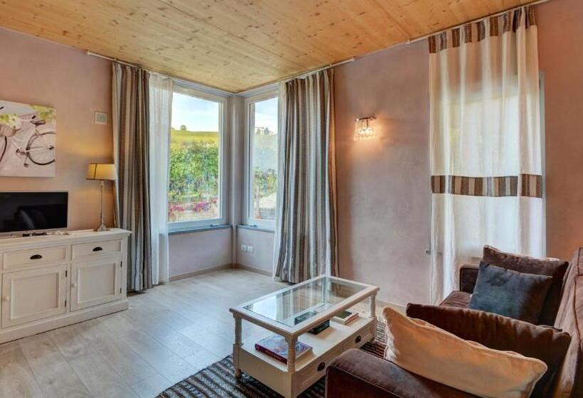 דירת חדר נוף לגינה, La Rosa Gialla Bio Apartments & Rooms