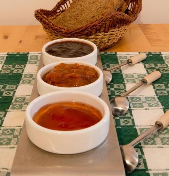 דירת חדר בקומת קרקע, Residence Joy Center