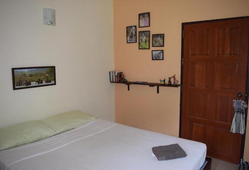 ファミリールーム, Manora Garden