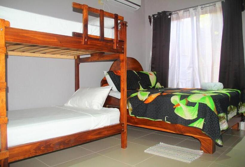 חדר משפחתי, Apartamentos Mansión Tropical