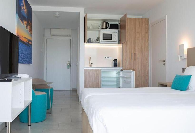 スタンダードスタジオ, Apartaments B Llobet Sun & Confort