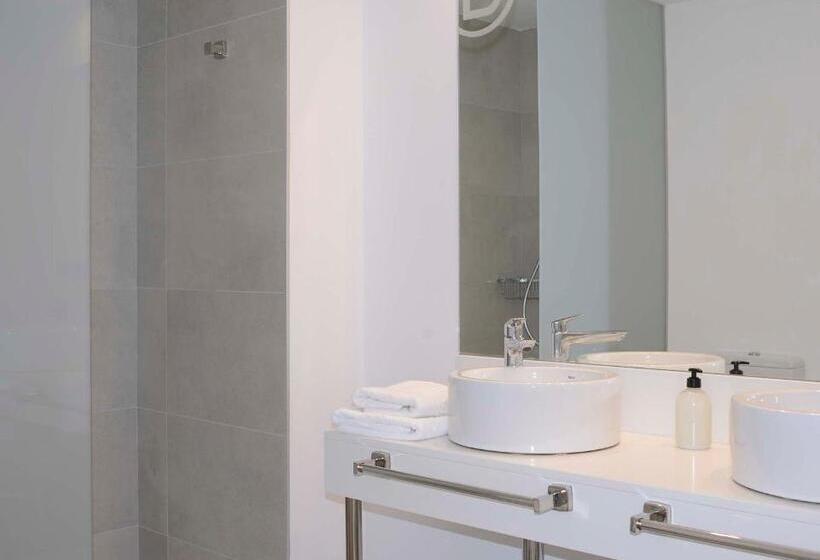 استودیوی استاندارد, Apartaments B Llobet Sun & Confort