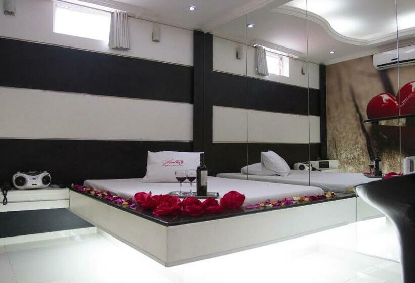 غرفة كلاسيكية, Motel Fantasy 2