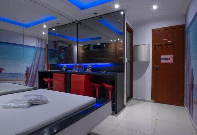 غرفة كلاسيكية, Motel Fantasy 2