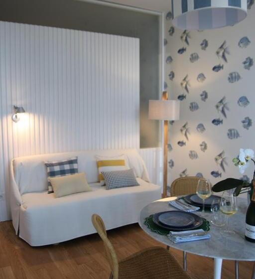 آپارتمان 1 خوابه همکف, About Italy Holiday Rooms And Apartments