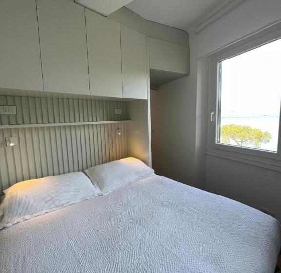 آپارتمان 1 خوابه, About Italy Holiday Rooms And Apartments