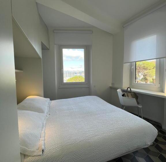 آپارتمان 1 خوابه, About Italy Holiday Rooms And Apartments