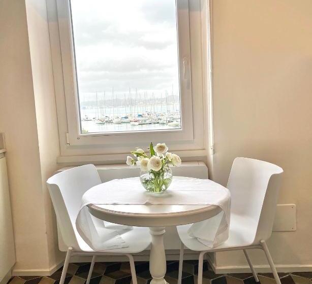 آپارتمان 1 خوابه, About Italy Holiday Rooms And Apartments